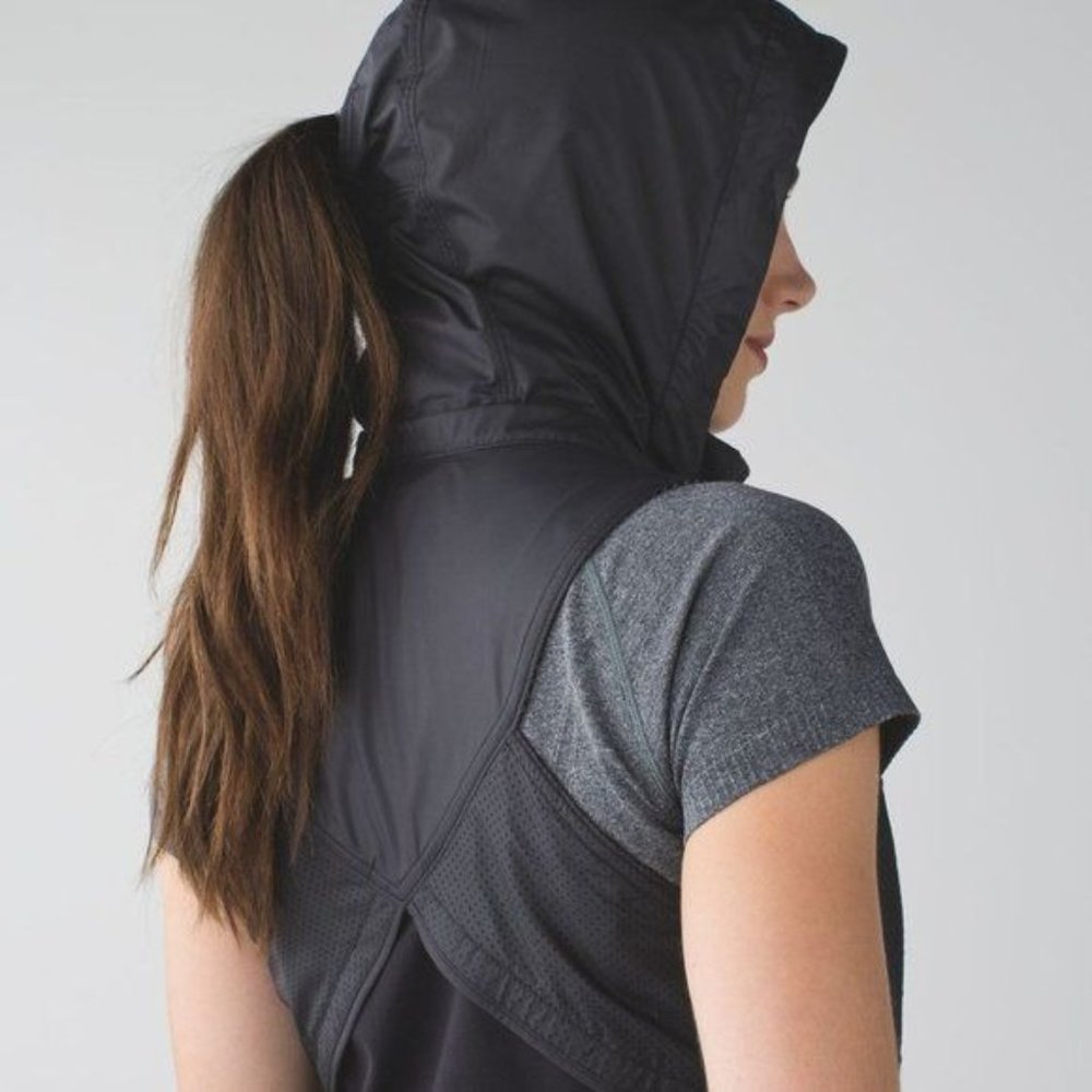 Lululemon Kanto Catch Me Vest Black - Picture 11 of 14